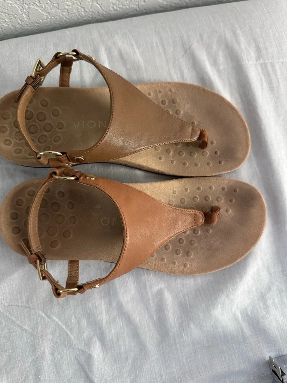 Vionic Kirra Sandals Womens 6.5 Brown Leather Thong Backstrap Comfort Flip Flop - Picture 2 of 8